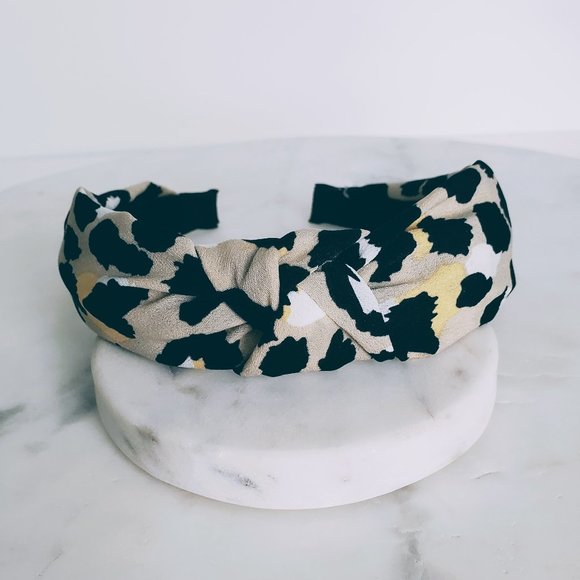 5 for $25 Leopard Print Knot Decor Headband - Picture 3 of 6